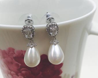 Pearl Drop Earrings, Wedding Earrings, Pearl Earrings, wedding jewellery, drop earrings, bridal earrings, bridesmaid earrings