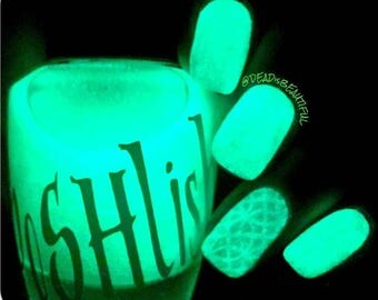 Unique "Glimmering Green" Glow In The Dark Green Nail Polish Full Size 15ml Bottle