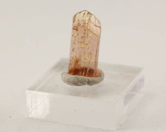 Imperial topaz crystal 4.75 ct