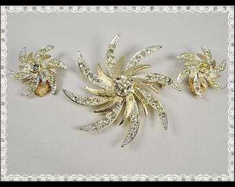 Vintage 50s 60s Goldtone Starburst Rhinestone Pin and Clip-On Earrings