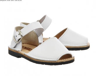 Solillas Kids Sandals White (Bebe Blanco Infant)