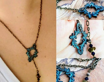 Adjustable patina pendant necklace