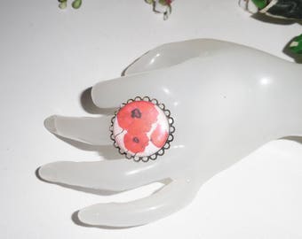 Ring cabochon with red poppies original