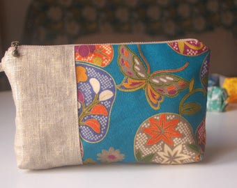 Pouch with Japanese kimono fabric - blue