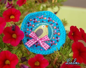 Textile brooch "my little birdie"