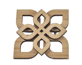 SALE - Two layer bamboo eternal knot brooch