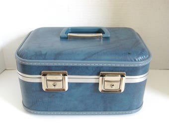 Vintage Blue Train Case Overnight Case Cosmetic Case Luggage Travel