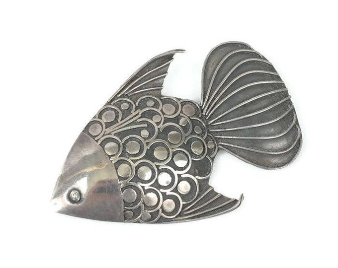 Sterling Fish Brooch Dimensional Marine Life Sea Life Ocean Life Vintage