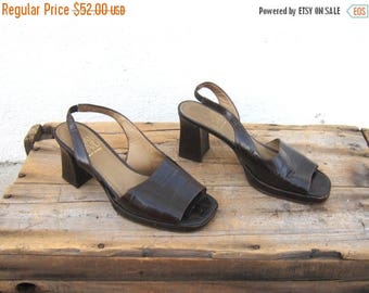 20% Off Sale 90s Sandals Joan and David Crocodile Normcore Chunky Kitten Heel Slingback Sandals Ladies Size 7