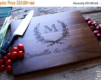 ON SALE Personalized Cutting Board, Engraved Cutting Board, Personalized Wedding Gift, Housewarming Gift, Anniversary Gift