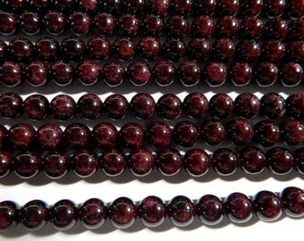 8mm A Grade Genuine Garnet Round Polished Semi-Precious Beads, Half Strand (IND1C05)