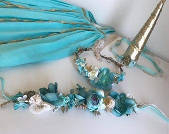 Teal and Gold Unicorn Horn Set- Well Dressed Wolf Teal Josie- Flower sash for horse/pony- Unicorn Horn/ flowers
