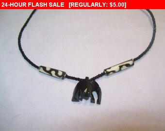 Elephant choker pendant necklace