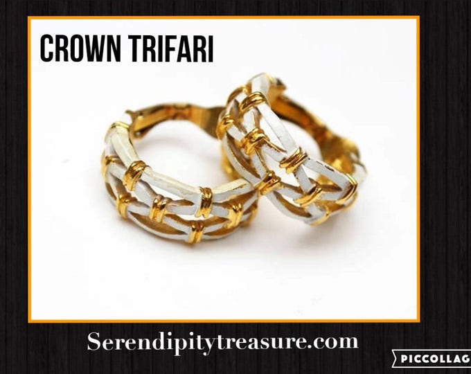 Trifari Hoop earrings - White enamel - Gold plated - mid century Clip on earrings Crown Trifari