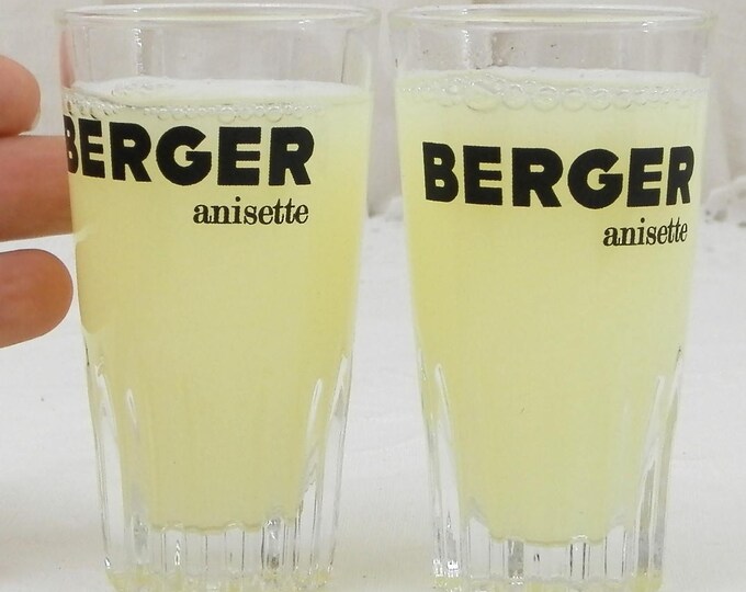 Set 2 Small Vintage French Berger Anisette Glasses, Retro French Cote D'Azur Bistro Decor, Pair Anisette Aperitif Momie or Momiette Glasses