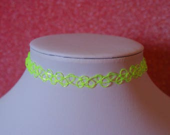 Neon Fluorescent Green Tattoo Choker | Necklace Retro 90s / For Her