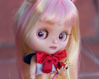 Custom Blythe Dolls For Sale by Custom Middie Blythe