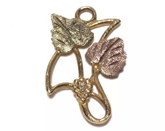 Vintage 10k Black Hills Gold Leaves Grapes Pendant Charm