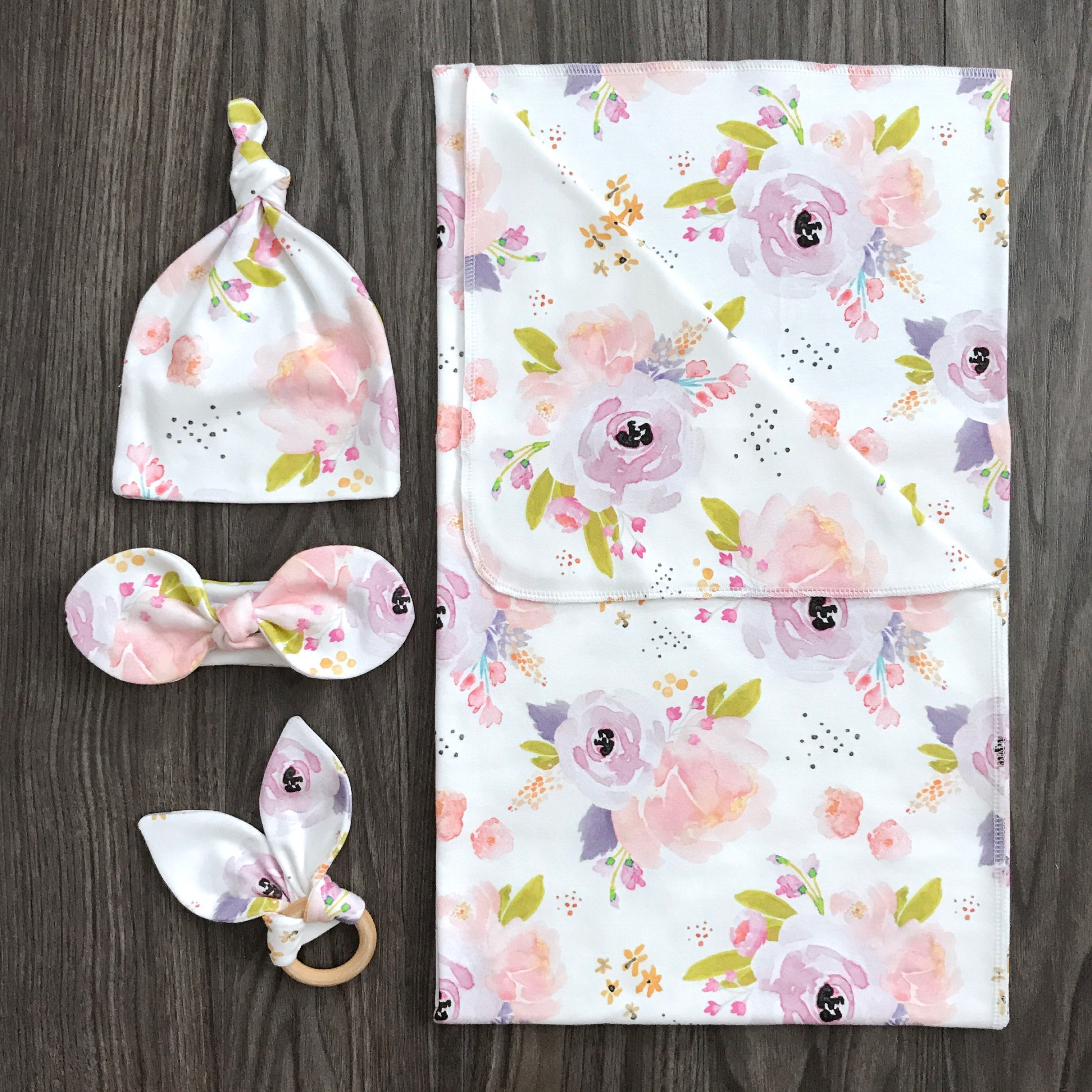 Organic swaddle blanket. Newborn hospital swaddle with hat