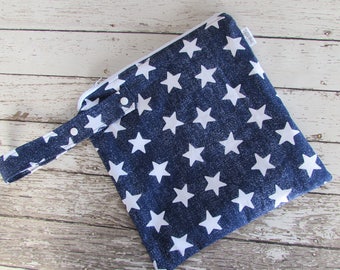 Reusable Wet Bag in Star Struck with Adjustable Snap Handle