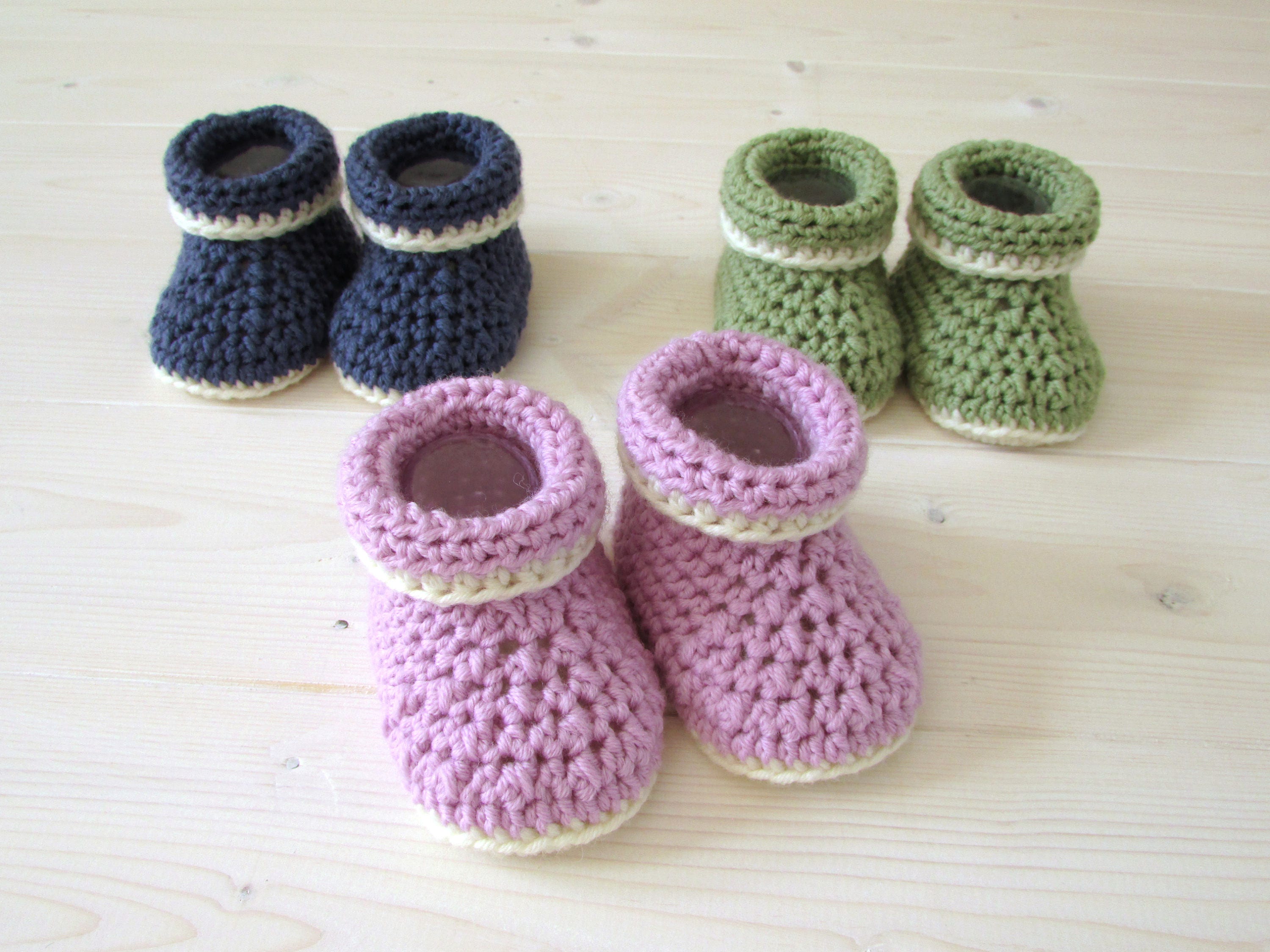 Beginners Crochet Cuffed Baby Booties / Shoes Written Pattern