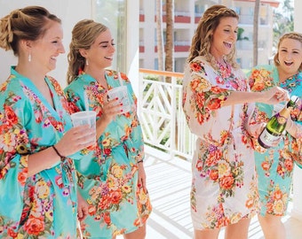 set of 9 bridesmaid robes