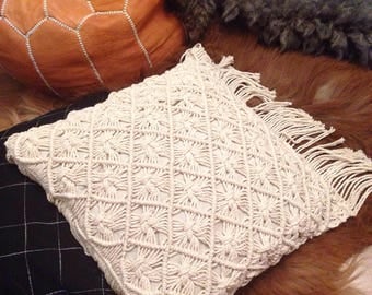 Diamond knotted macrame pillow, macrame pillowcase, boho home, boho decor, cotton and linen pillow, macrame, shabby chic, decorative pillow