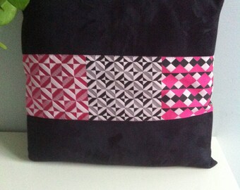 housse de coussin "patchwork mosaïque" en suédine noire et tissu coton/polyester