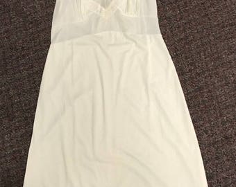 Vintage Women's Slip Manufacturer Unknown Size 34 White Lace Made in the USA