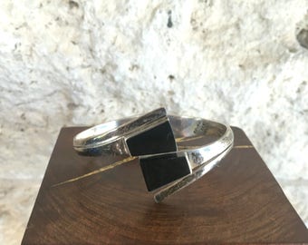 Vintage Taxco Bracelet Mexican Sterling Silver Bracelet Onyx Cuff Bracelet Mexican Jewelry Hinge Bracelet Tn-52