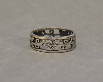 vintage wedding ring band sterling silver art nouveau flowers cut out metal size 825 marked 925 - Vintage Wedding Ring vintage wedding ring band sterling silver art nouveau flowers cut out metal size 825 marked 925 - Vintage Wedding Ring
