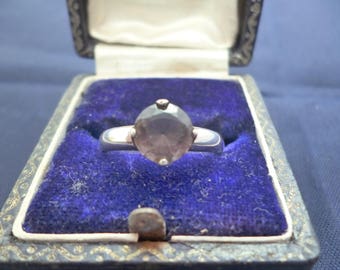 A pretty amethyst and silver princess ring - 925 - sterling silver - purple - UK L - US 5.75 - Full UK Hallmark