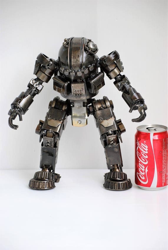 Big Robot Scrap Metal Sculpture Model Recycled Handmade Art