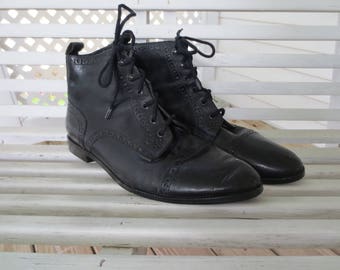 Hunt Club Black Leather Lace Up Ankle Boots - Size 8.5 - Made in Brazil