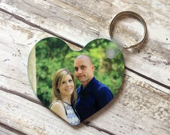 Personalized Keychain, Photo Keychain, Heart Shaped Keychain, Photo Gift, Personalized Gift, Wedding Favor, Personalized Party Favor