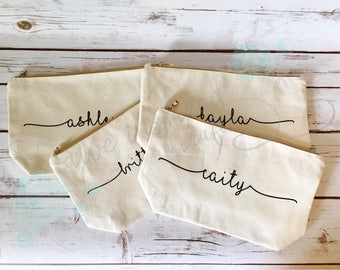Custom makeup bag, bridesmaid gift, personalized makeup bag, bridesmaid gift, gift for girlfriend, gift for bff, trendy gift