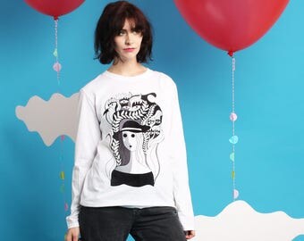 Long Sleeved white T-shirt - Into the wild