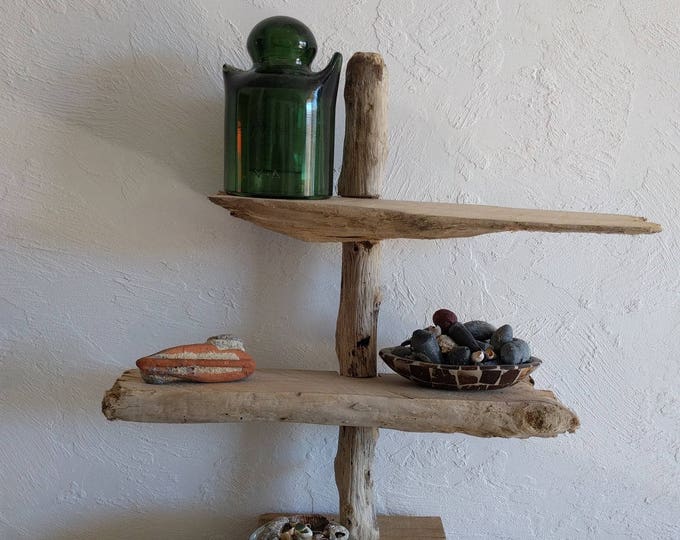 Driftwood for shelf