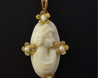 Antique American 10K Gold Cameo Pendant