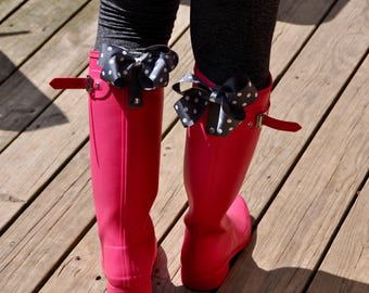 rain boots with bow