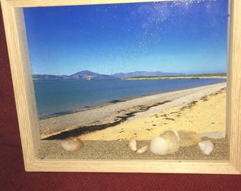 Beach deepframe with sand and shells