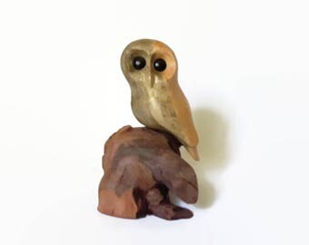 Owl Decor, Rustic Handmade Wood Carving, Gift for, Teacher, Mom ,Dad, Teen, Owl Lover, Made in Canada, Free Shipping