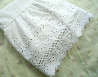 pretty pink roses pillowcase / blooming rose pillowcase / pretty pink roses pillowcase / blooming rose pillowcase /