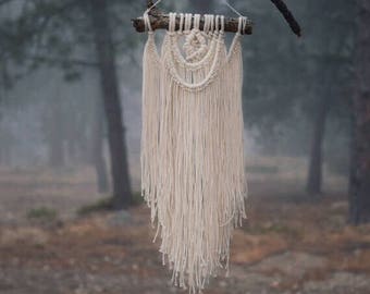 Small Macrame Wall Hanging Tapestry / Mini Boho-Chic Wall Decor Yarn Wall Hanging Tree Branch / Bohemian Home Decor Wall Nursery Decor
