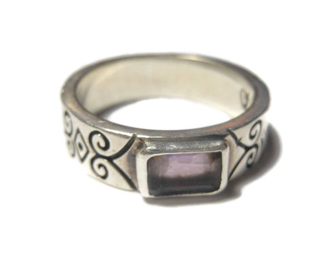 FREE SHIPPING Sterling silver ring, amethyst glass bezel set in band, black antiquing scroll work, back open for light, vintage size 6 925