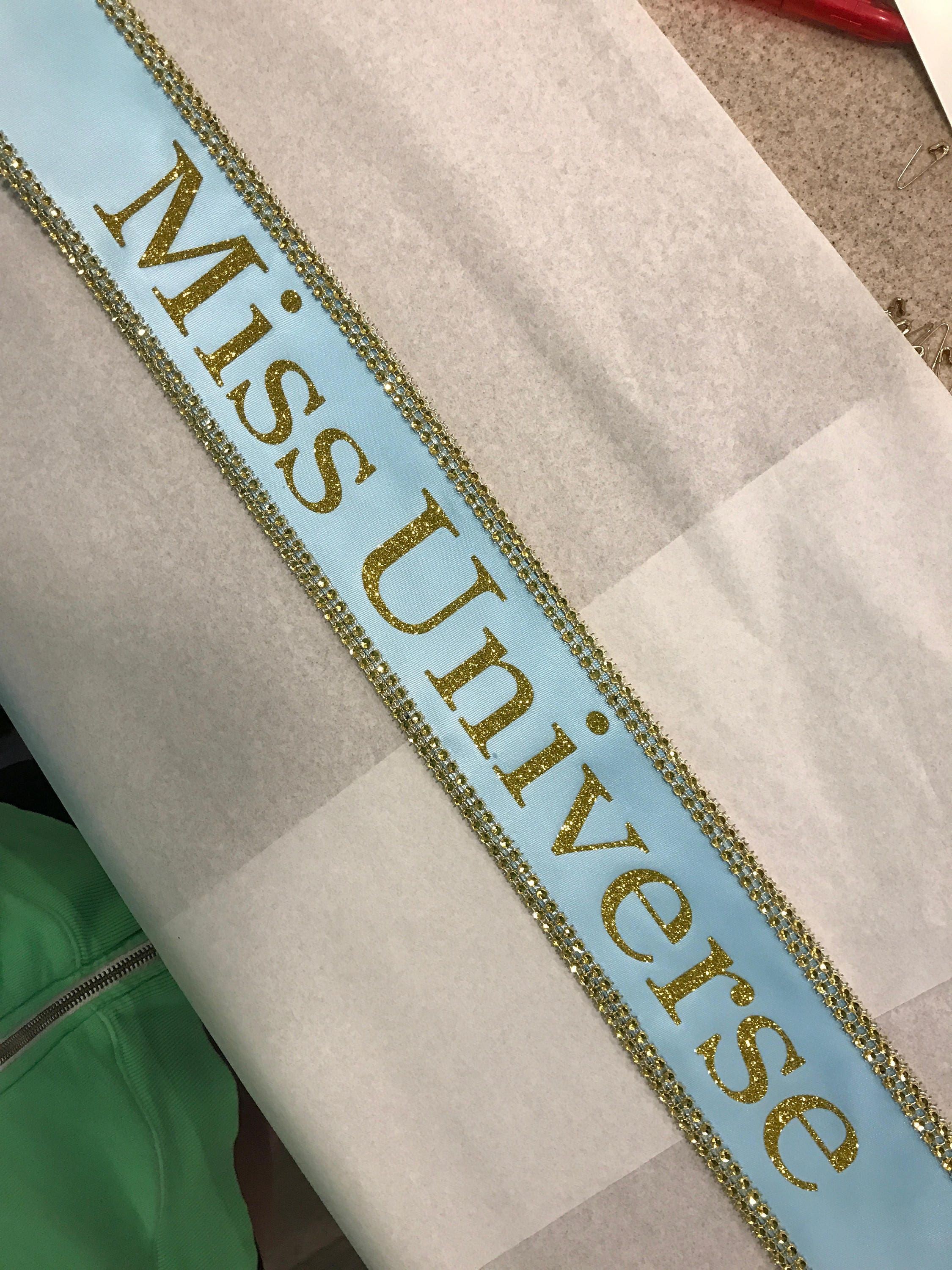 ladies sash that says miss universe for sale ladies sash that says miss universe for sale