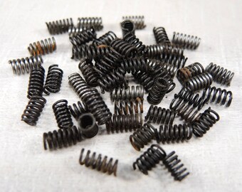 Lot of small springs spring, spiral, winding - set of 35 - g174