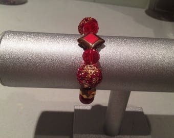 Elegant Golden Red Stretch Bracelet