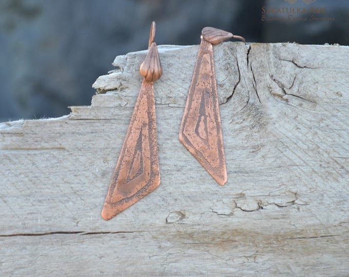 copper earrings, triangles earrings, long copper earrings, vintage earrings, Textured Copper, Rustic Earrings, earrings handmade, metalwork