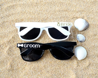 Wedding Sunglasses, Bride and Groom Sunglasses, Wedding Favors, Summer Wedding Gift, Honeymoon Gift, Mr and Mrs Sunglasses, Bachelorette